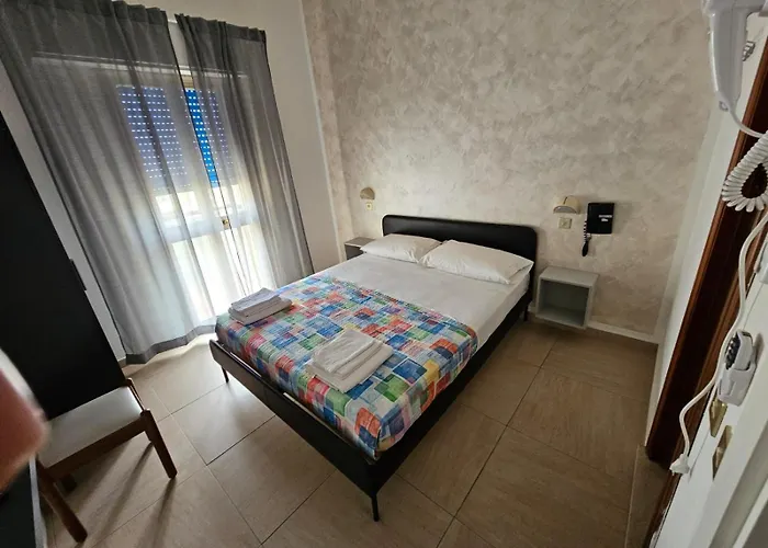 Paper Moon Hotel