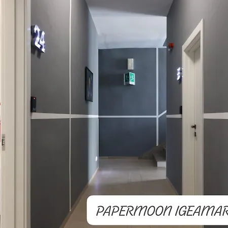 מלון Paper Moon