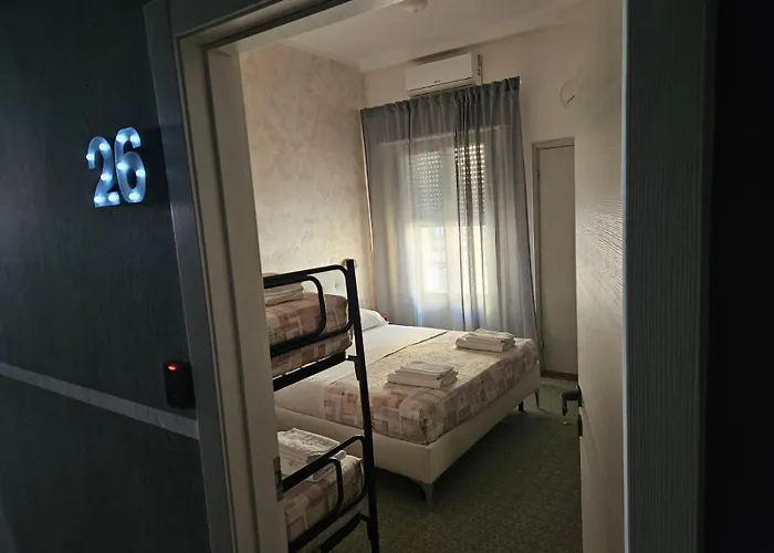 Paper Moon Μπελάρια-Ιτζέα Μαρίνα